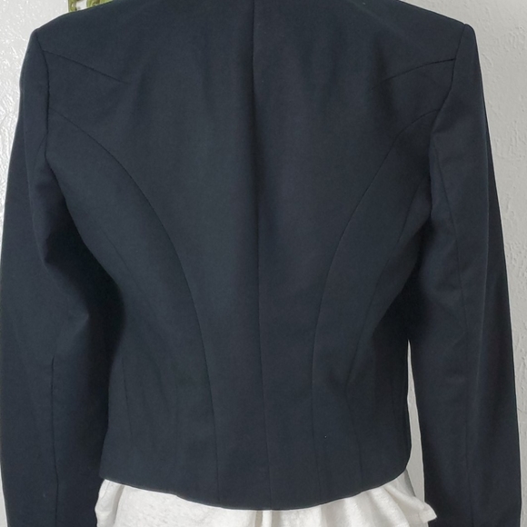 Black blazer - Picture 9 of 12